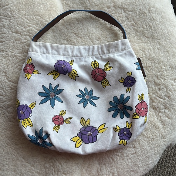 Marc by Marc Jacobs Miss Marc Handbag with Flowers - Picture 2 of 5